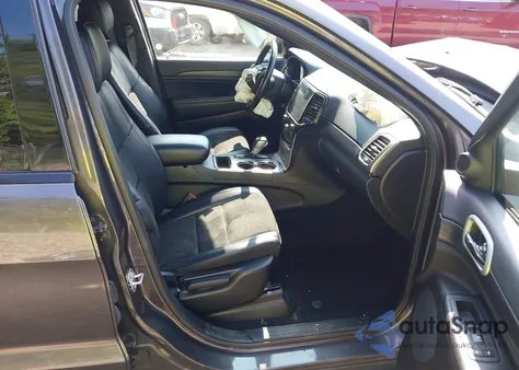 2021 Jeep Grand Cherokee Laredo X 4X4 из США, поврежденный, VIN 1C4RJFAGXMC754353